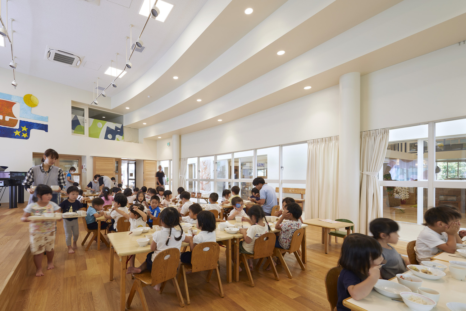 給寶寶添加輔食，是從第6個(gè)月開(kāi)始，還是滿6個(gè)月以后？